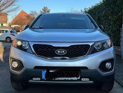 Grau Gebraucht 2011 Kia Sorento Attract SUV | 7.500 €