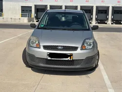 Silber Gebraucht 2006 Ford Fiesta Kleinwagen | 600 € (Guter Preis)