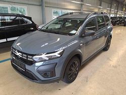 Gletscherweiss Gebraucht 2022 Dacia Jogger Van / Kleinbus | 14.985 € (Fairer Preis)