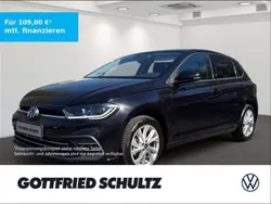 Deep black perleffekt Gebraucht 2024 VW Polo Style Kleinwagen | 21.590 € (Guter Preis)