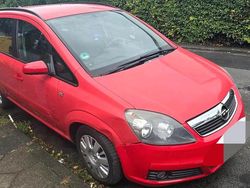 Rot Gebraucht 2007 Opel Zafira Van / Kleinbus | 1.900 € (Superpreis)
