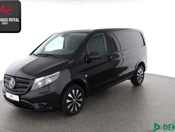 Schwarz Gebraucht 2020 Mercedes Vito Van / Kleinbus | 19.880 € (Guter Preis)