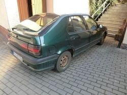 Grün metallic Gebraucht 1995 Renault R9 Limousine | 500 €