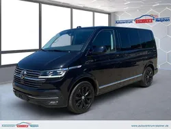 Deep black pearl (schwarz) Gebraucht 2024 VW T6.1 Highline Van | 119.000 €