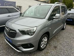 Grau Gebraucht 2018 Opel Combo Van / Kleinbus | 13.397 € (Guter Preis)