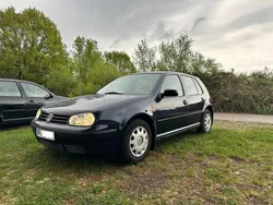 Schwarz Gebraucht 2000 VW Golf IV Limousine | 1.200 € (Guter Preis)