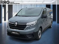 Grau Gebraucht 2022 Renault Trafic Komfort Van | 19.750 € (Guter Preis)