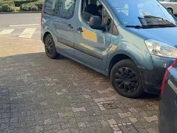 Blau Gebraucht 2008 Peugeot Partner Tepee Van / Kleinbus | 2.800 €