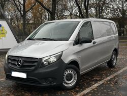Silber Gebraucht 2017 Mercedes Vito Van / Kleinbus | 16.300 €