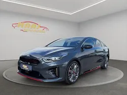 Grau Gebraucht 2020 Kia ProCeed GT Kleinwagen | 21.900 € (Guter Preis)