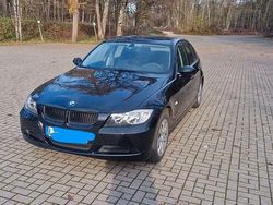 Schwarz Gebraucht 2006 BMW 318 Limousine | 4.000 € (Guter Preis)