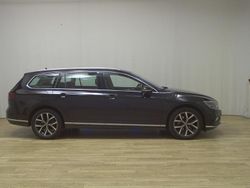 Schwarz Gebraucht 2021 VW Passat Elegance Kombi | 19.880 € (Fairer Preis)