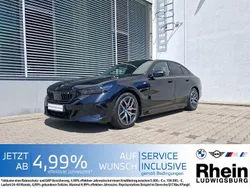 Schwarz Gebraucht 2024 BMW i5 M Sport Limousine | 55.490 €