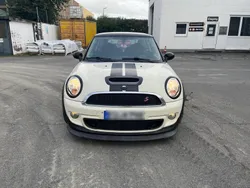 Andere außenfarben Gebraucht 2011 Mini Cooper S Kleinwagen | 8.700 € (Fairer Preis)