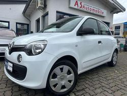 Weiß Gebraucht 2017 Renault Twingo Life Kleinwagen | 4.949 € (Fairer Preis)