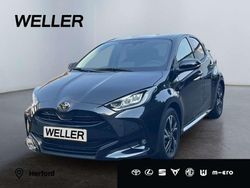 Schwarz Neu 2025 Toyota Yaris Hybrid Team Kleinwagen | 26.990 € (Fairer Preis)