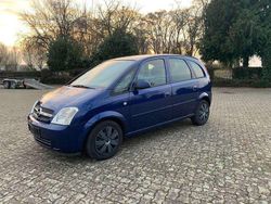 Blau Gebraucht 2005 Opel Meriva Edition Van / Kleinbus | 2.749 € (Fairer Preis)