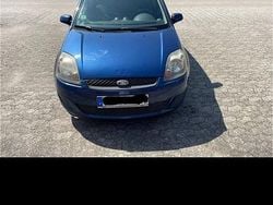 Blau Gebraucht 2007 Ford Fiesta Kleinwagen | 799 € (Guter Preis)
