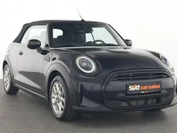 Schwarz Gebraucht 2023 Mini Cooper Cabriolet Classic Cabrio | 24.330 € (Guter Preis)