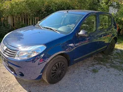 Blau Gebraucht 2009 Dacia Sandero Kleinwagen | 2.300 € (Fairer Preis)