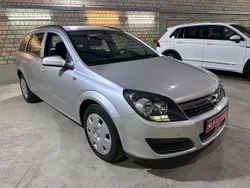 Silber Gebraucht 2006 Opel Astra Edition Kombi | 2.750 € (Etwas zu teuer)