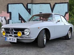 Grau Gebraucht 1971 Alfa Romeo GT Junior Coupé | 26.900 €