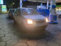 Grau Gebraucht 2005 Ford Fusion Kleinwagen | 1.150 € (Guter Preis)