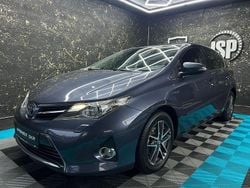 Blau Gebraucht 2014 Toyota Auris Hybrid Limousine | 12.999 € (Teuer)