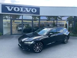 Schwarz Gebraucht 2022 Volvo V60 Plus Kombi | 30.900 € (Fairer Preis)