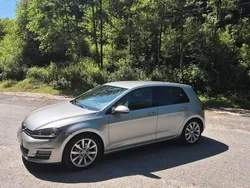 Silber Gebraucht 2016 VW Golf VII Highline Limousine | 11.750 € (Fairer Preis)