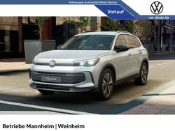 Silber Neu 2025 VW Tiguan SUV | 48.539 € (Etwas zu teuer)