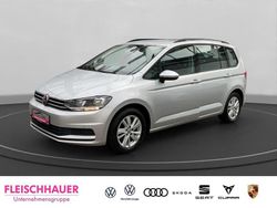 Silber Gebraucht 2020 VW Touran Comfortline Van / Kleinbus | 21.980 € (Guter Preis)