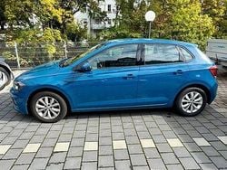 Blau Gebraucht 2018 VW Polo Comfortline Kleinwagen | 10.900 € (Fairer Preis)
