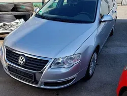 Silber Gebraucht 2006 VW Passat Comfortline Kombi | 2.500 € (Fairer Preis)