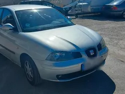 Silber Gebraucht 2005 Seat Ibiza Kleinwagen | 1.590 € (Etwas zu teuer)