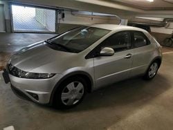 Grau Gebraucht 2006 Honda Civic Comfort Limousine | 3.900 €