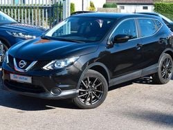 Unbekannt (metallic) Gebraucht 2016 Nissan Qashqai Visia SUV | 7.990 € (Fairer Preis)