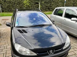 Schwarz Gebraucht 2003 Peugeot 206 Filou Kombi | 3.500 €