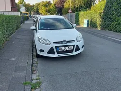 Weiß Gebraucht 2014 Ford Focus Kombi | 4.500 € (Guter Preis)