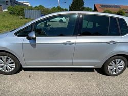 Silber Gebraucht 2016 VW Golf VII Allstar Kleinwagen | 12.000 € (Superpreis)