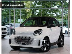 Weiß Gebraucht 2020 Smart ForTwo Electric Drive Passion Limousine | 10.900 € (Fairer Preis)