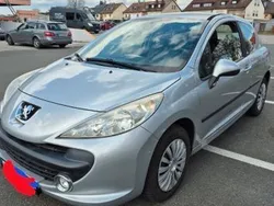 Silber Gebraucht 2009 Peugeot 207 Filou Limousine | 2.300 € (Fairer Preis)