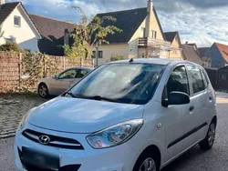 Weiß Gebraucht 2012 Hyundai i10 Edition Kleinwagen | 1.800 € (Superpreis)
