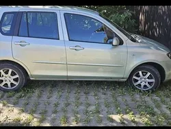 Grün Gebraucht 2007 Mazda 2 Exclusive Limousine | 1.700 € (Fairer Preis)