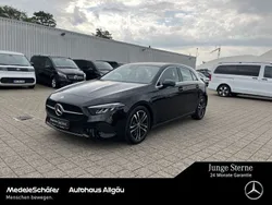 Unilack nachtschwarz Gebraucht 2024 Mercedes A180 Progressive Limousine | 29.660 € (Fairer Preis)