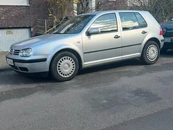 Silber Gebraucht 2002 VW Golf IV Limousine | 1.950 € (Guter Preis)