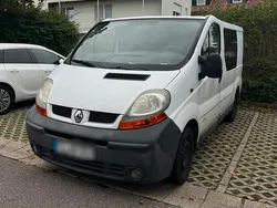 Weiß Gebraucht 2003 Renault Trafic Van | 3.500 € (Guter Preis)