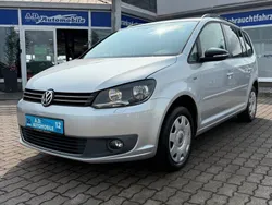 Silber Gebraucht 2012 VW Touran Match Van / Kleinbus | 6.490 € (Guter Preis)