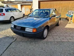 Grün Gebraucht 1991 Audi 80 Limousine | 2.199 €