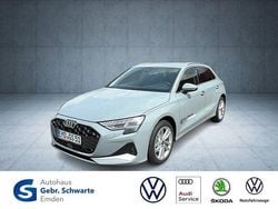 Grau Gebraucht 2025 Audi A3 Advanced Limousine | 36.100 €